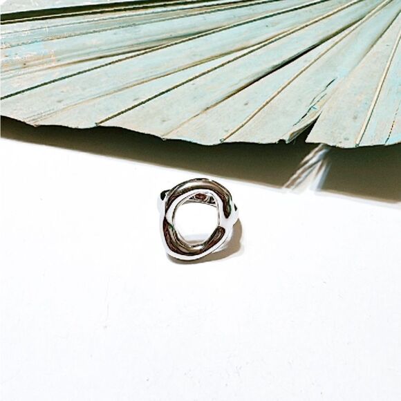 Silver geo ring M375 - Picture 2 of 4